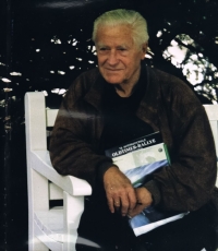 Walter Mutter / "Mutters Bester Tropfen" Kräuterlikör, Kräuterbitter